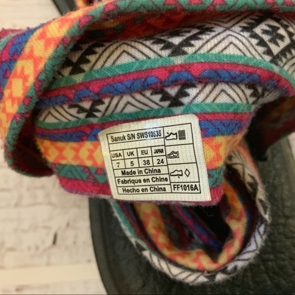 Sanuk Aztec print yoga sandal  7 - Picture 4 of 6
